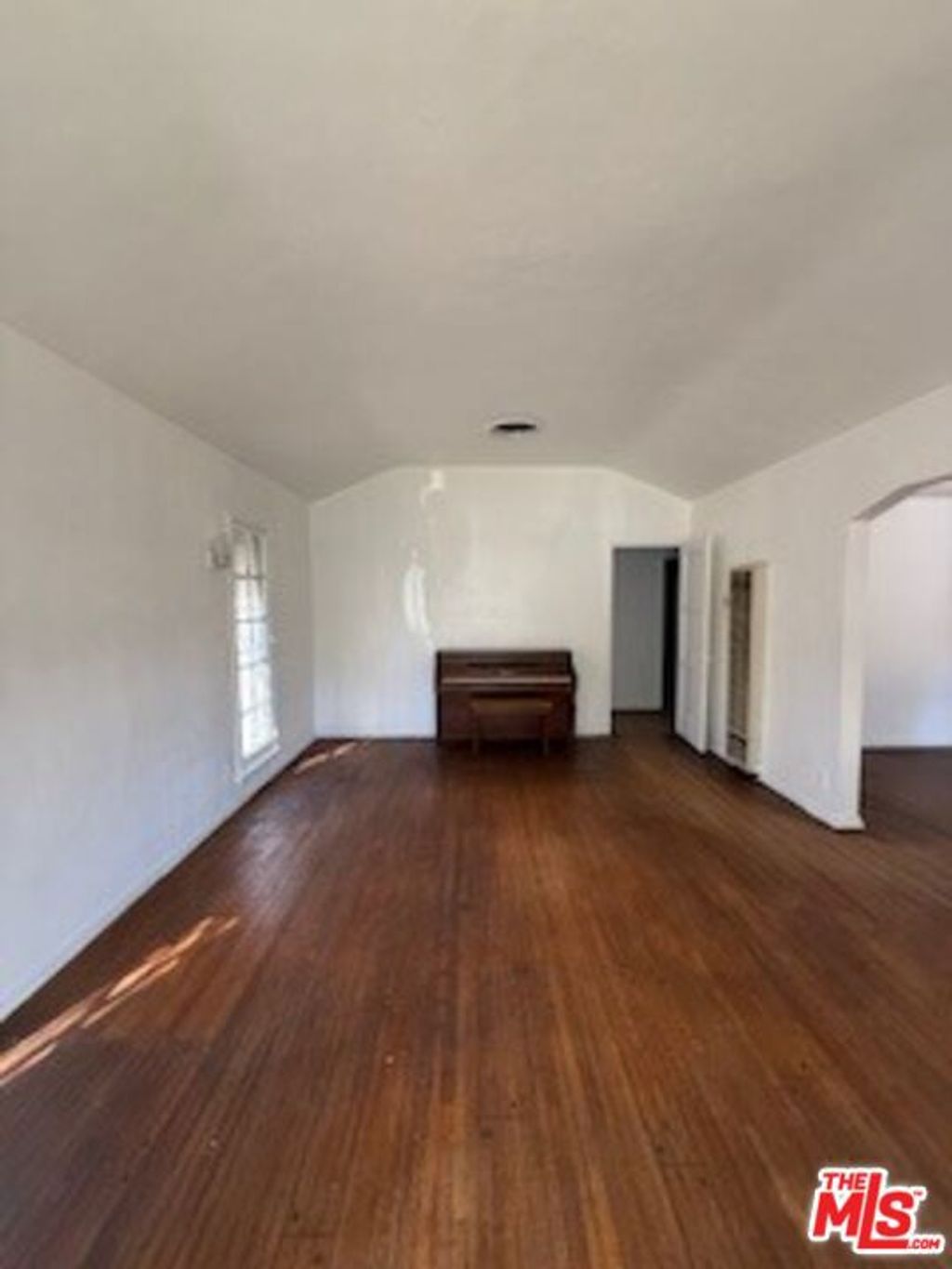 Photo of 13103 Vaughn Street, San Fernando, CA 91340 (MLS # 26649687)