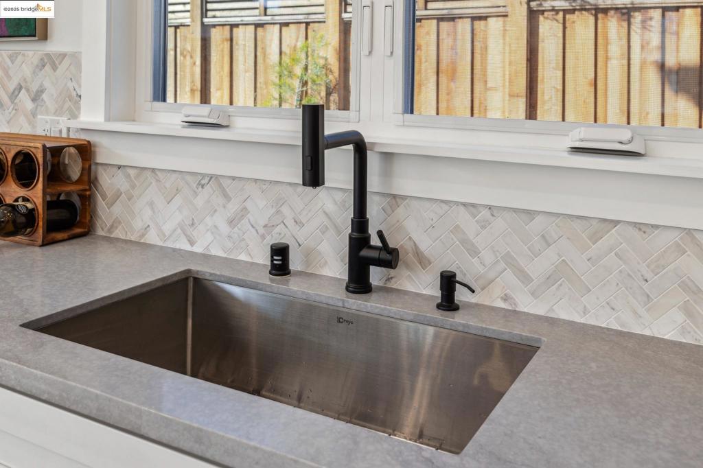 WEST BERKELEY - Residential