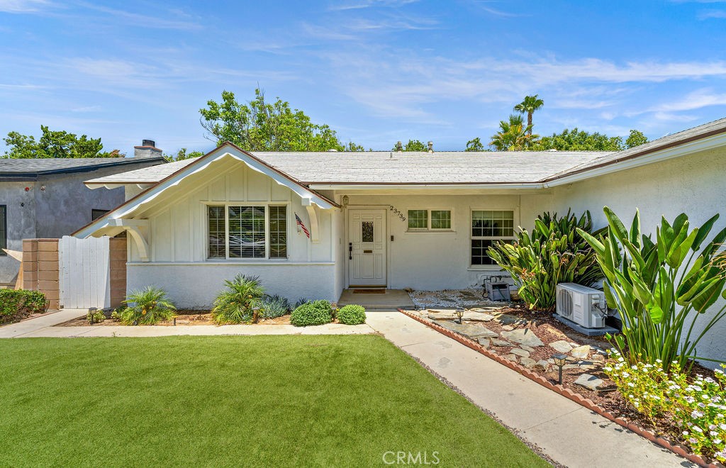 23739 Kittridge Street