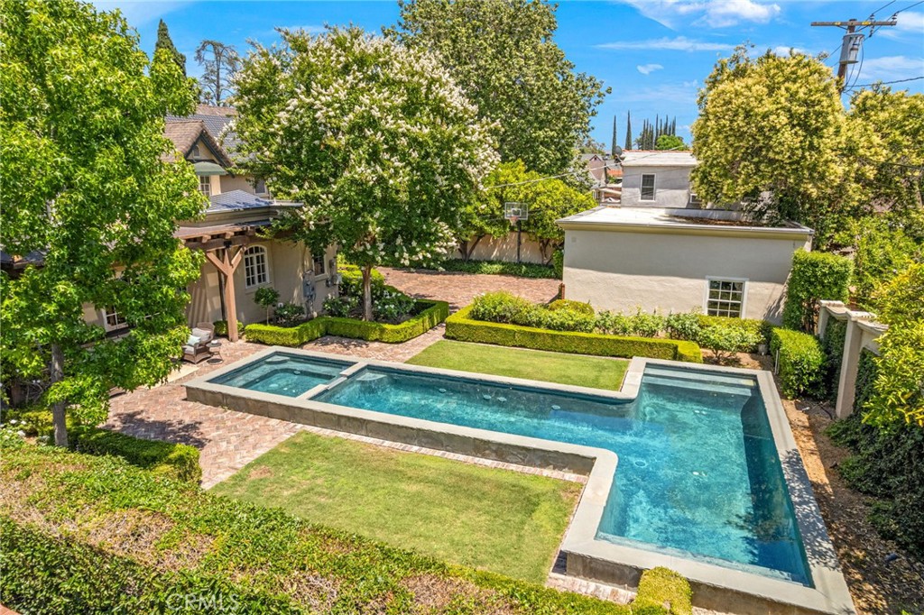3594 Castle Reagh Place