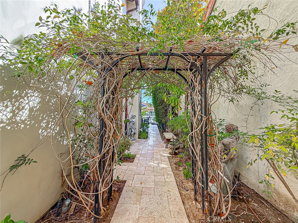 The Shore/South Shore (719) - Residential