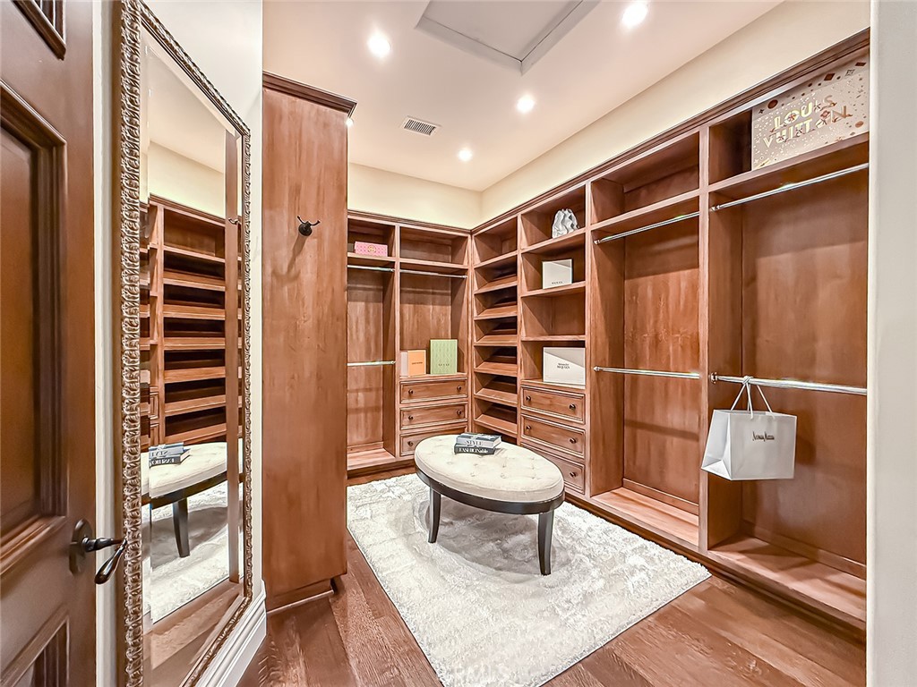 The Shore/South Shore (719) - Residential