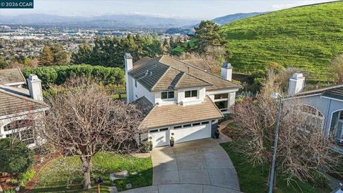 Photo of 11205 11205 Creekside Ct Ct, Dublin, CA 94568 (MLS # 41125379)