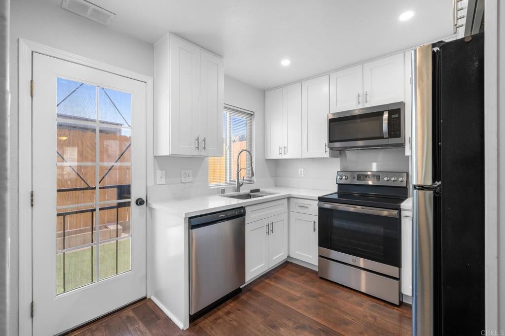 1604 Presioca Street 5