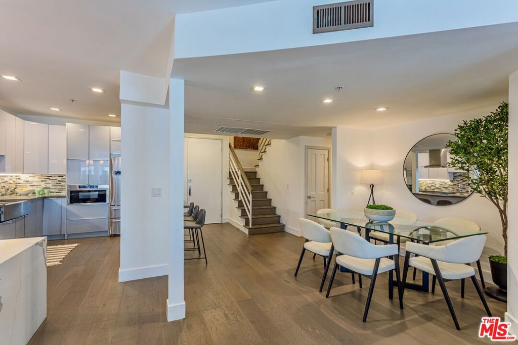 120 S Crescent Drive 304