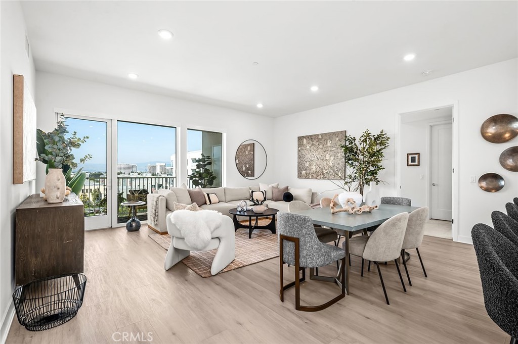 3604 Rivington