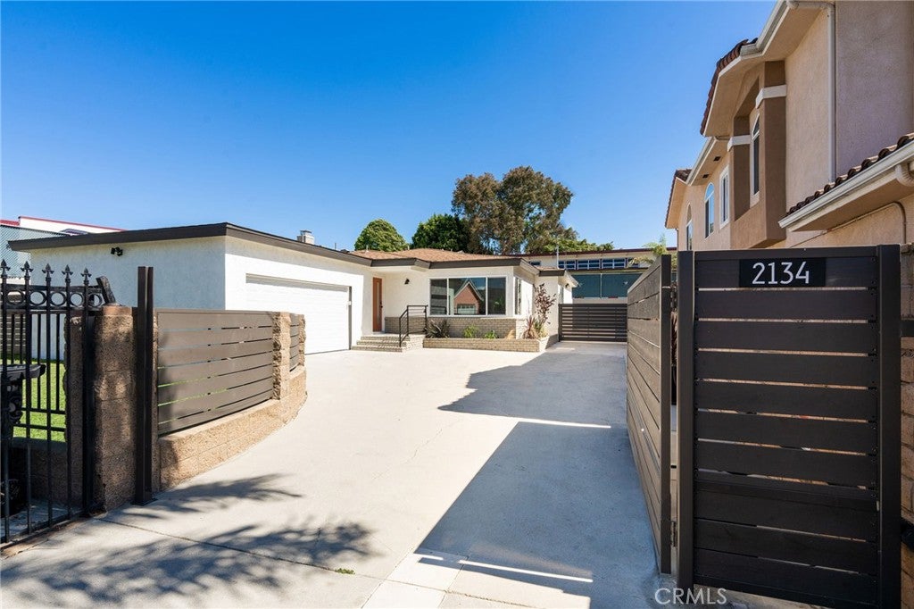 2134 W 237th Street, Torrance CA 90501