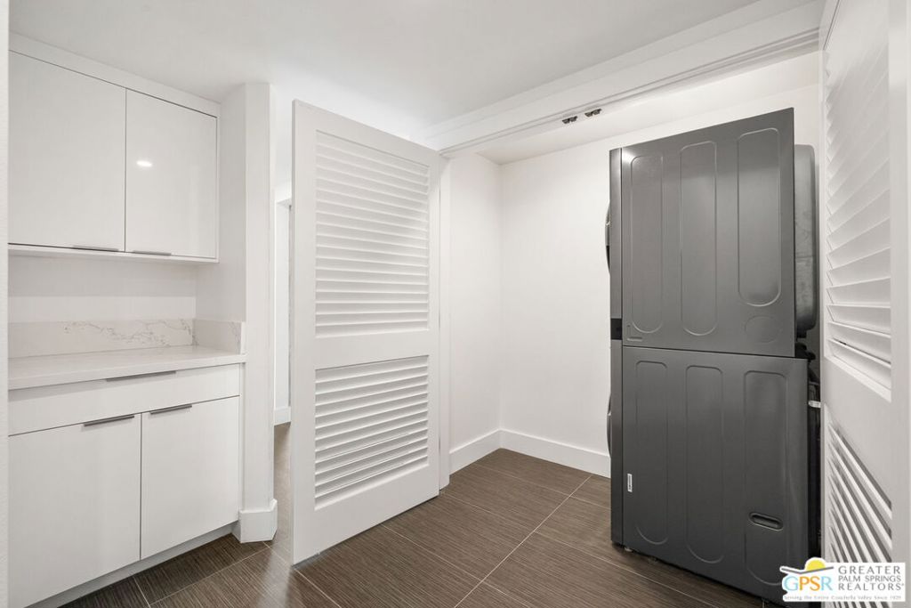 Silver Spur Ranch - Residential Lease