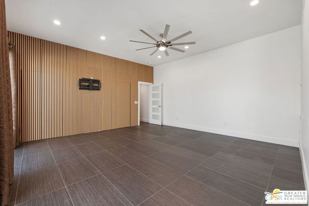 Silver Spur Ranch - Residential Lease