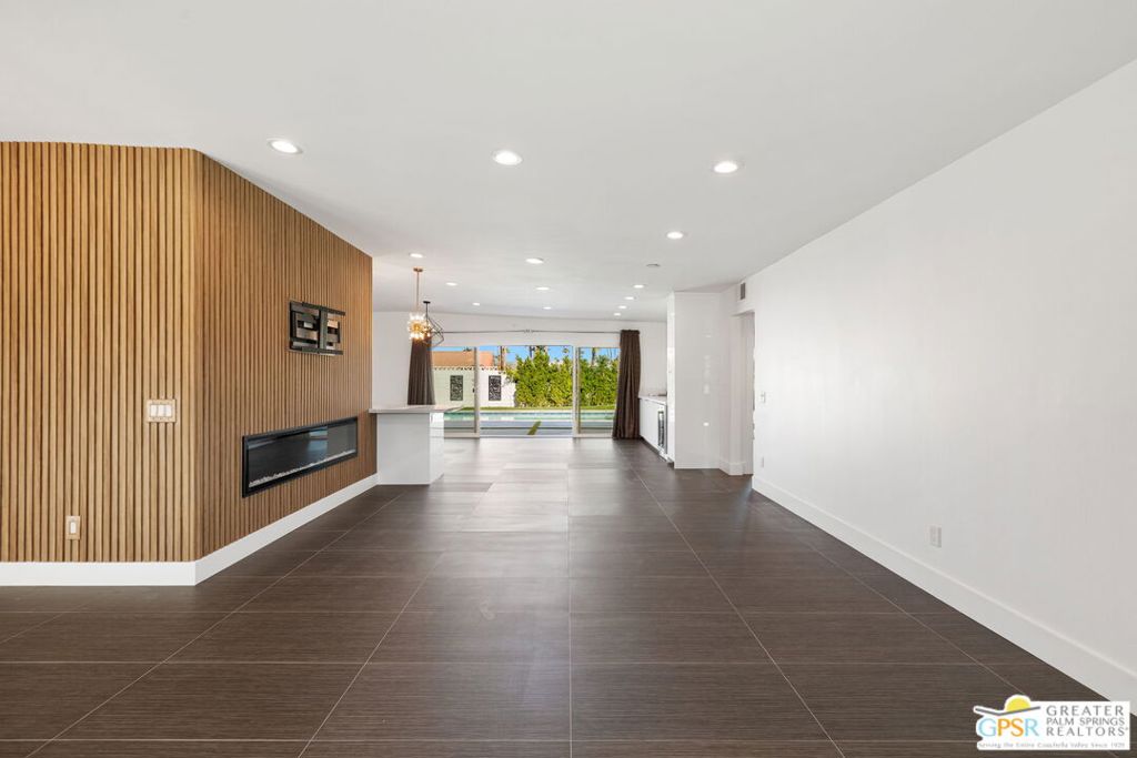 Silver Spur Ranch - Residential Lease