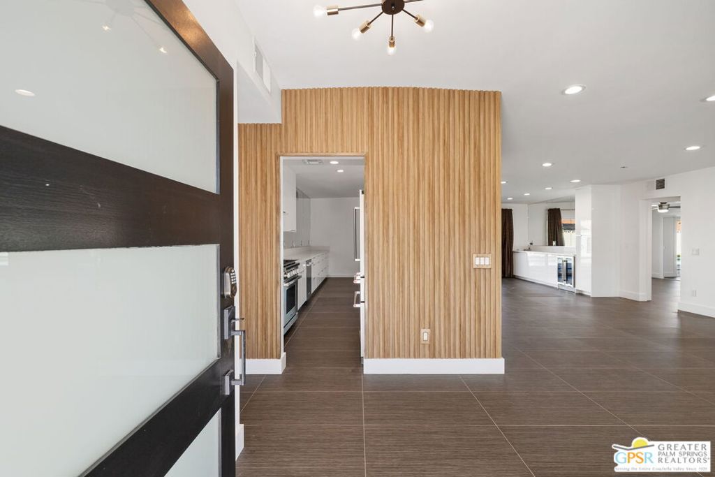 Silver Spur Ranch - Residential Lease