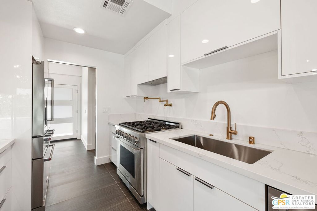 Silver Spur Ranch - Residential Lease