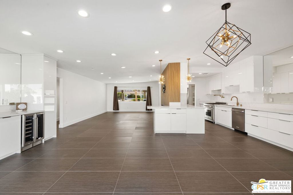 Silver Spur Ranch - Residential Lease