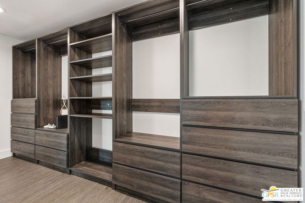 Silver Spur Ranch - Residential Lease