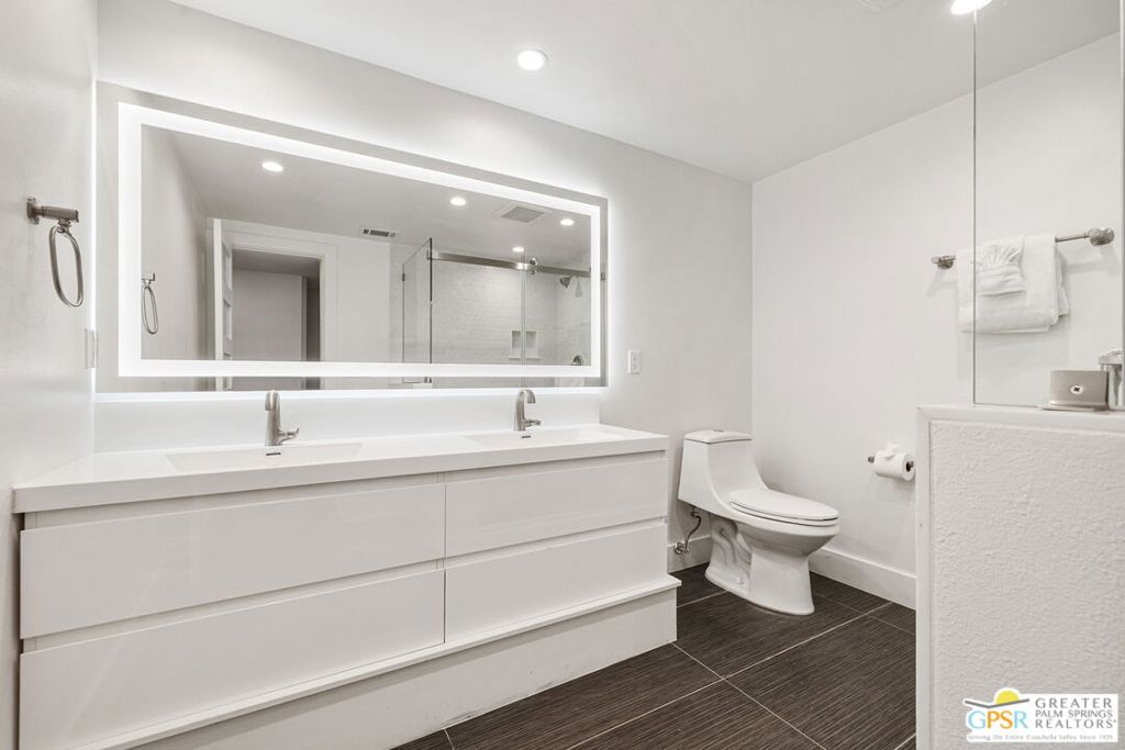 Silver Spur Ranch - Residential Lease