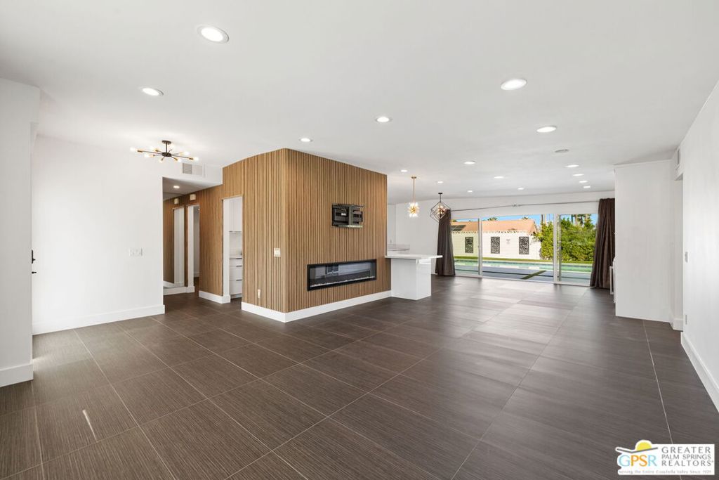 Silver Spur Ranch - Residential Lease