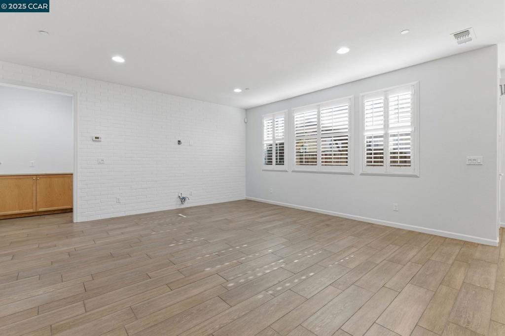 Not Listed - Residential