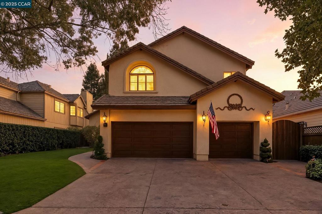 BLACKHAWK C. C. - Residential