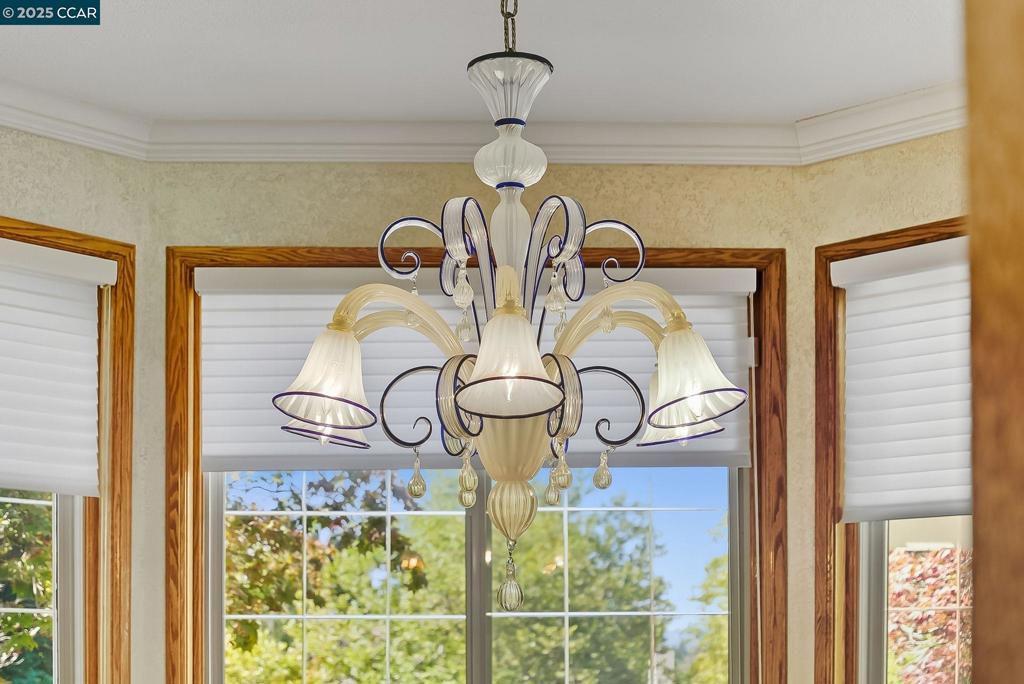 BLACKHAWK C. C. - Residential