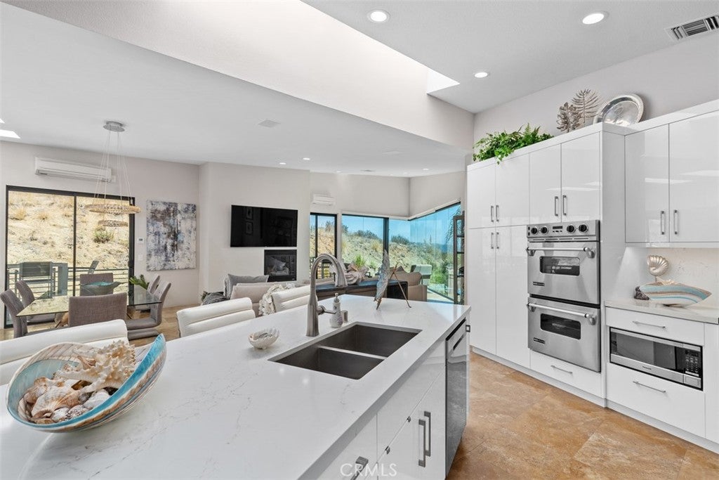 616 Bolsana Drive, Laguna Beach CA 92651 - Photo 16