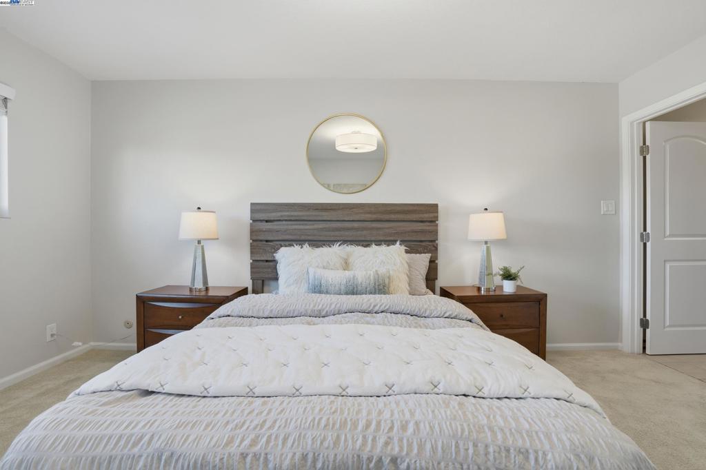 ST. FRANCIS - Residential