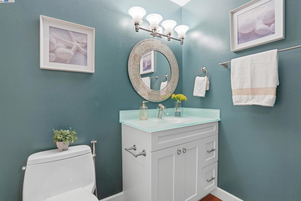 ST. FRANCIS - Residential