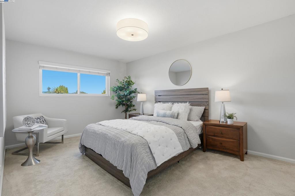 ST. FRANCIS - Residential