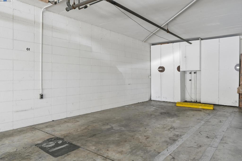 ST. FRANCIS - Residential