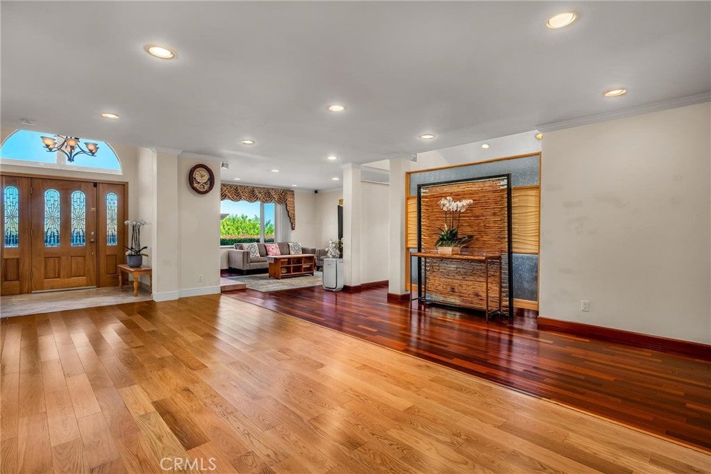 10 Palos Verdes Lane