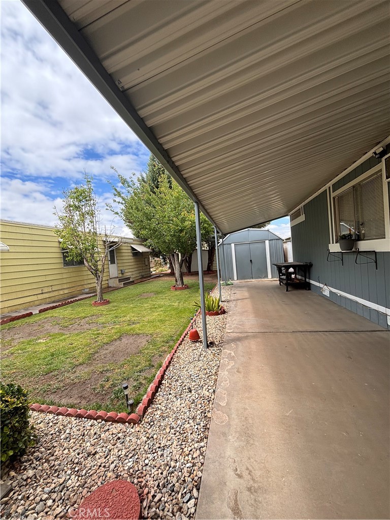 15940 Stoddard Wells Road 65