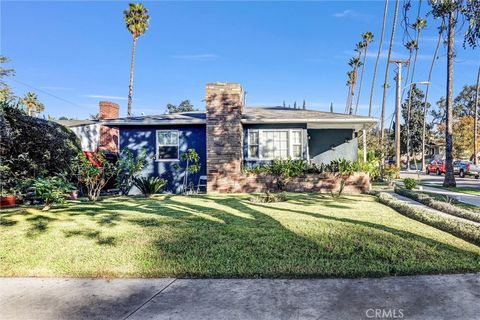 Photo of 1380 Glen Avenue, Pasadena, CA 91103 (MLS # DW26032360)