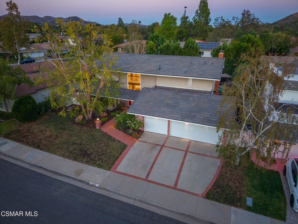 3928 Trowbridge Court