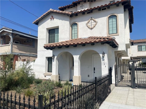 Photo of 413 W Duarte Road #A, Monrovia, CA 91016 (MLS # TR26208324)
