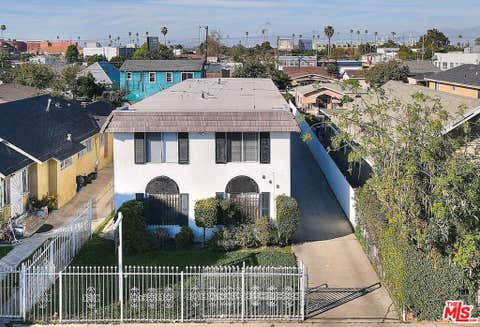 Photo of 849 W 73rd Street, Los Angeles, CA 90044 (MLS # 26655025)