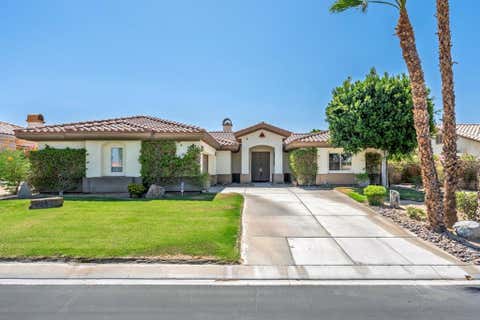 Photo of 139 Saint Thomas Place, Rancho Mirage, CA 92270 (MLS # 219150560DA)
