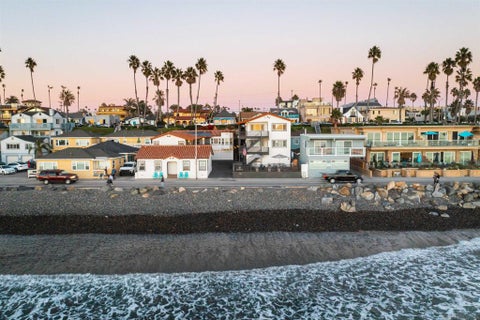 Photo of 308 S The Strand, Oceanside, CA 92054 (MLS # 260023450SD)