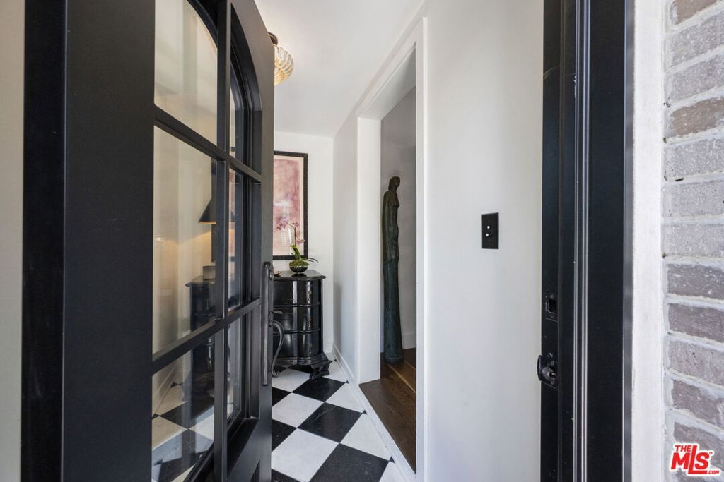 Photo of 8961 Dicks Street, West Hollywood, CA 90069 (MLS # 25592547)