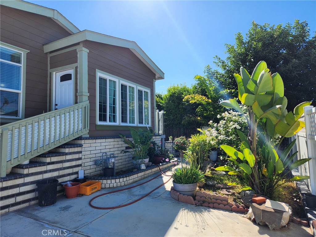 17700 S Avalon Blvd 326