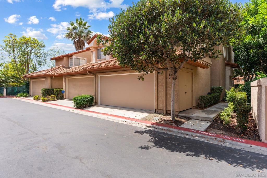 3821 Creststone Pl.