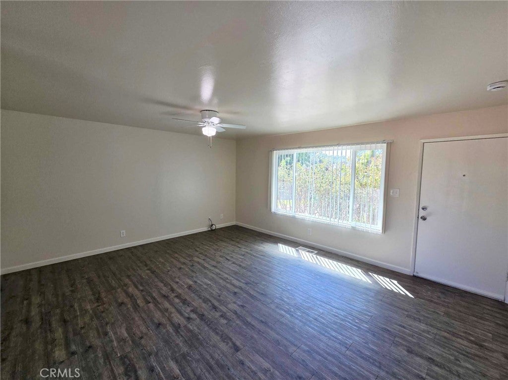 822 Walnut