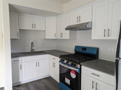 Photo of 1555 Artesia Boulevard, Manhattan Beach, CA 90266 (MLS # IN26225405)