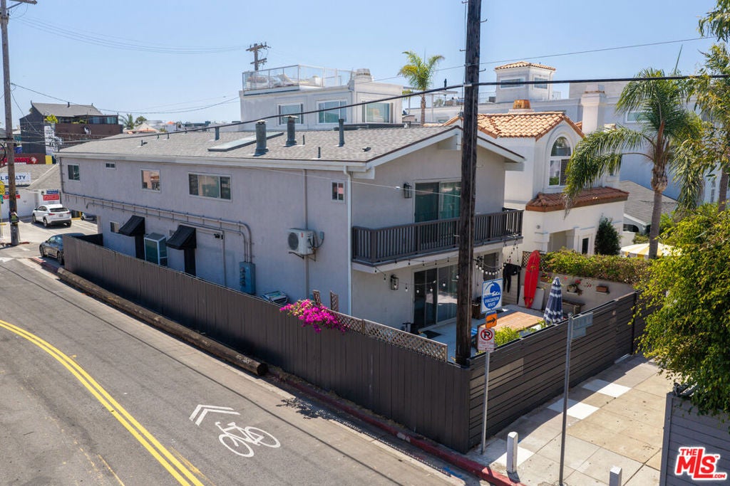 40 30th Avenue
