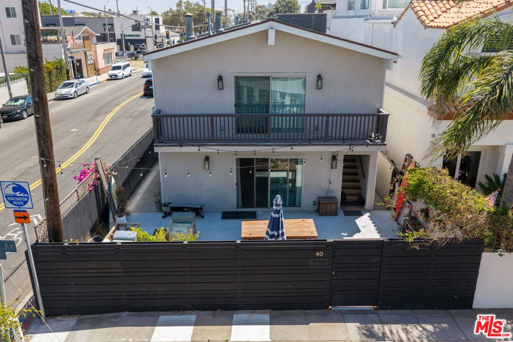 40 30th Avenue