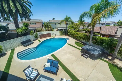 MLS: OC26153199