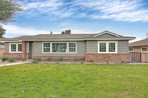 1208 E Mountain View Avenue Glendora CA 91741