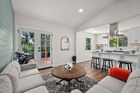 3675 Herbert St San Diego CA 92103