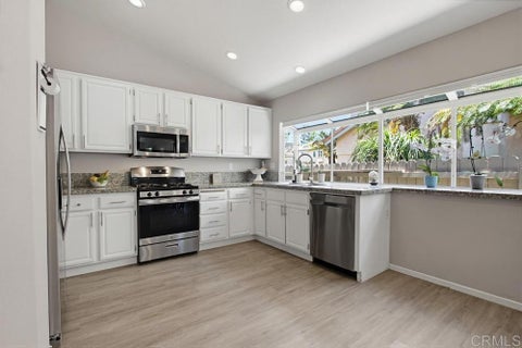Tiny photo for 1738 Corte Viejo, Oceanside, CA 92056 (MLS # NDP2605218)