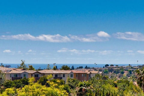 Tiny photo for 1738 Corte Viejo, Oceanside, CA 92056 (MLS # NDP2605218)