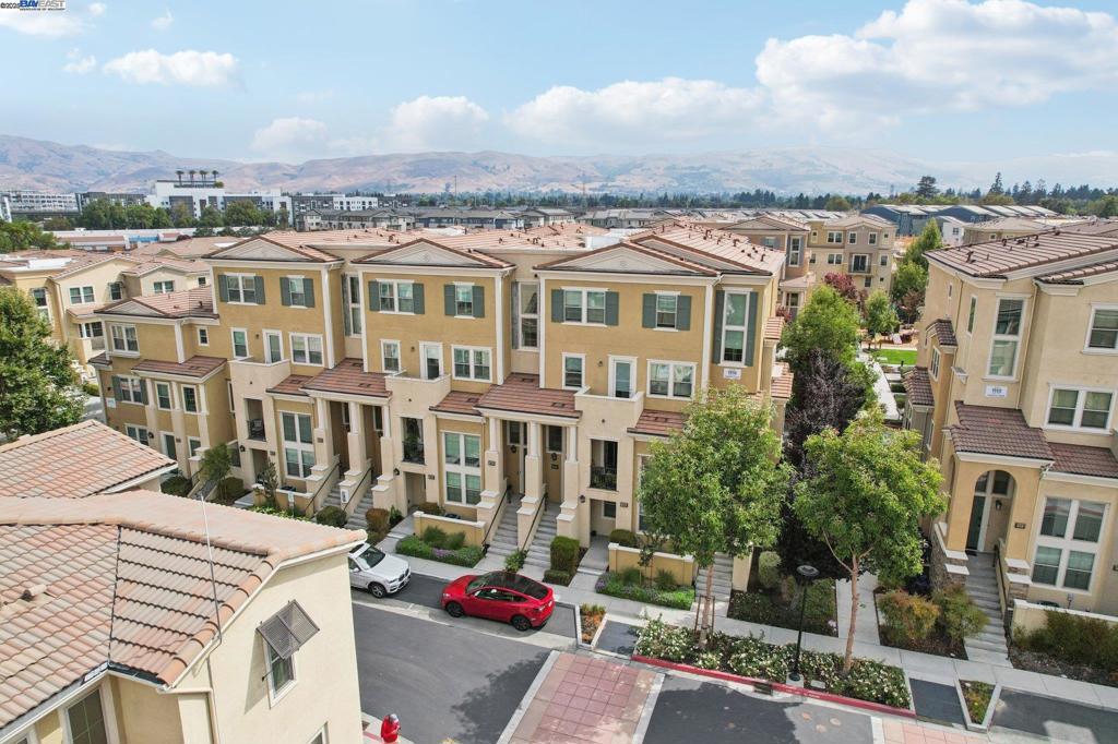 MILPITAS - Residential