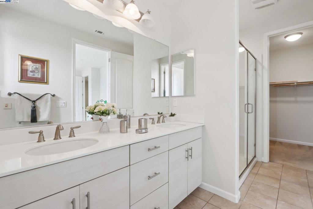 MILPITAS - Residential